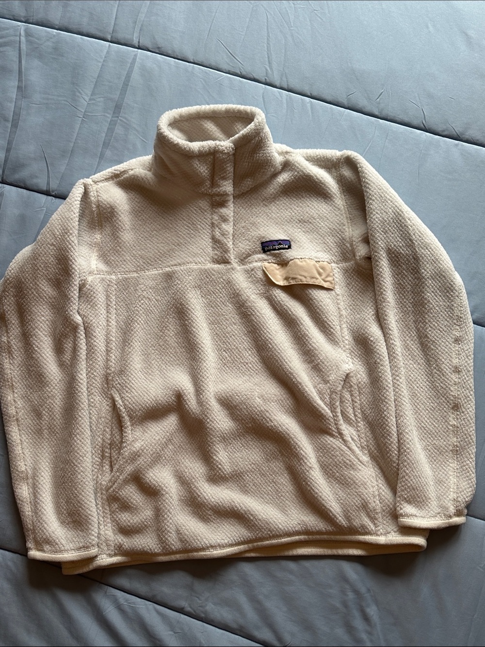 Patagonia Men’s Cream Quarter-Zip Fleece Pullover